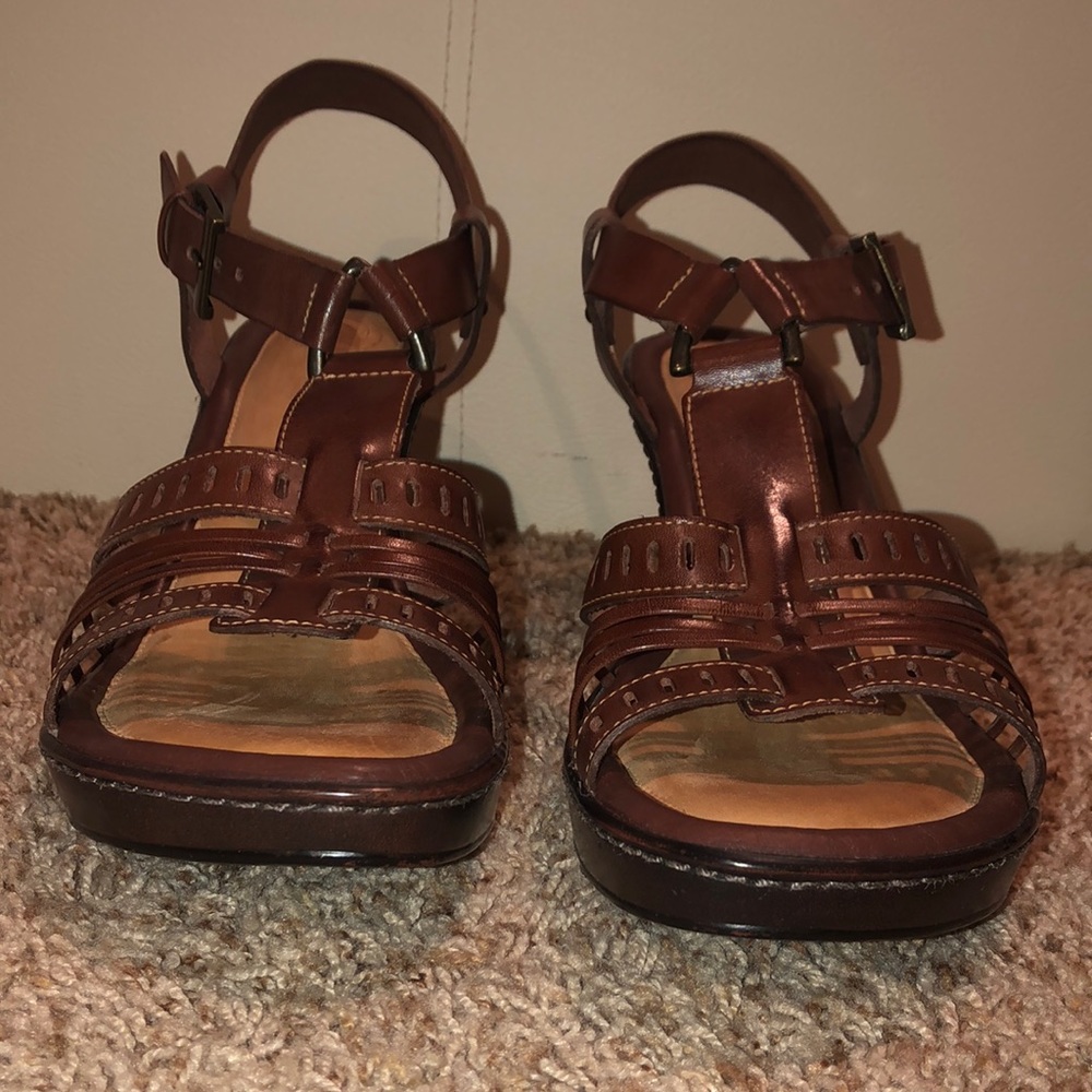 Nurture By Lamaze Low Heel Sandals
